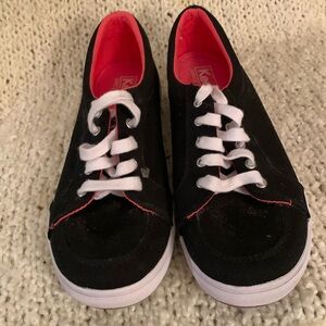 Keds black sneakers, women’s size 7.